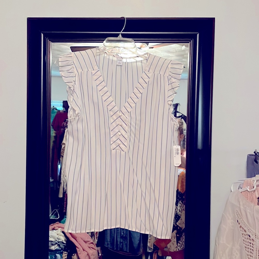 New Old Navy, striped blouse, sleeveless size medium